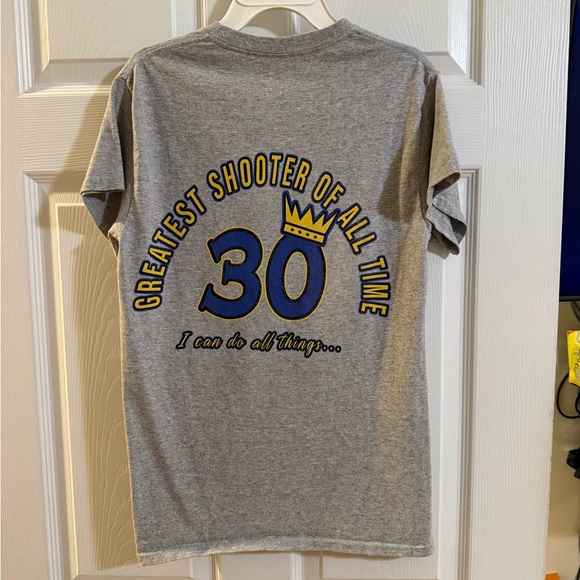 Steph Curry Gray Graphic T-Shirt. Record breaking 2974th 3-pointer 🏀 - Picture 3 of 4